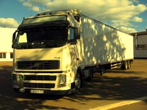 Volvo FH-12+полуприцеп Medved 13,6м.